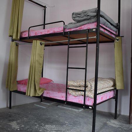 Lha Pomo Apartment Kyelang Ngoại thất bức ảnh