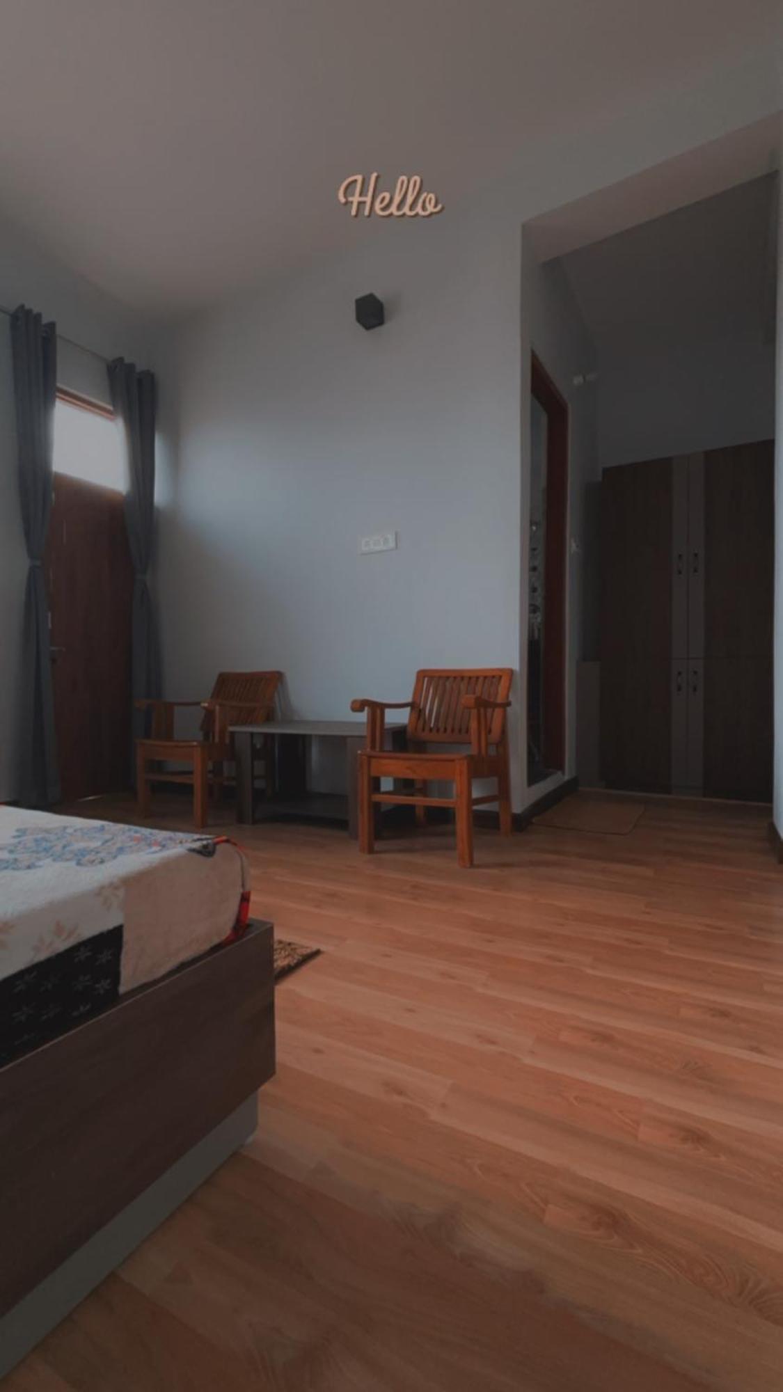 Lha Pomo Apartment Kyelang Ngoại thất bức ảnh
