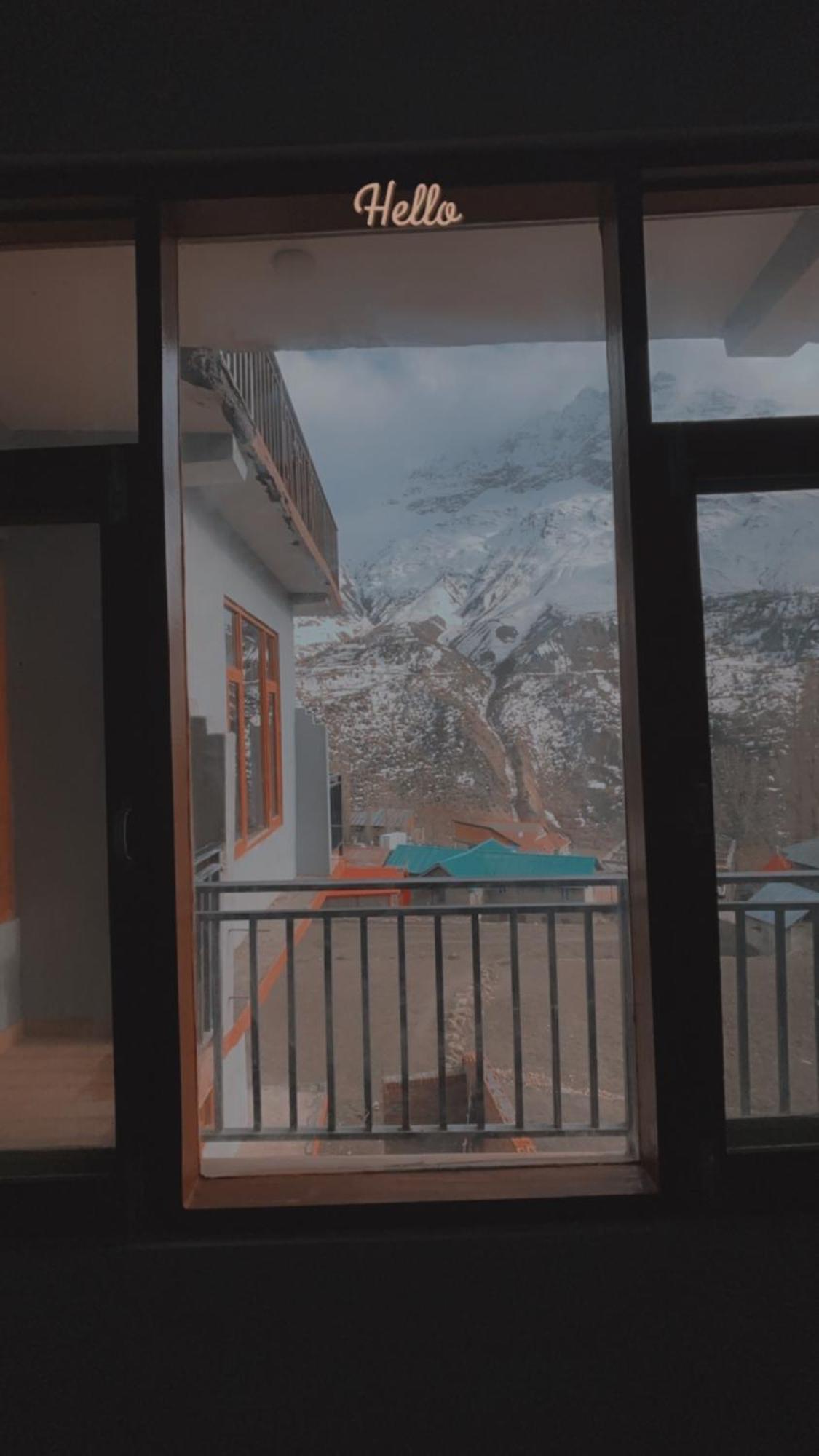 Lha Pomo Apartment Kyelang Ngoại thất bức ảnh