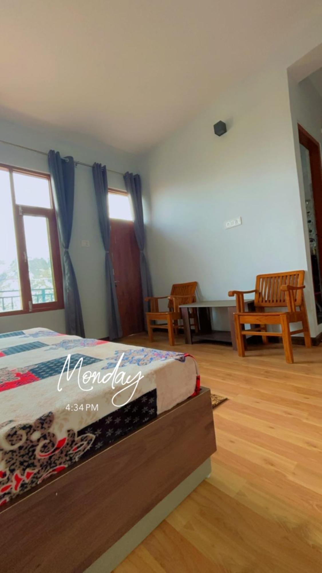 Lha Pomo Apartment Kyelang Ngoại thất bức ảnh